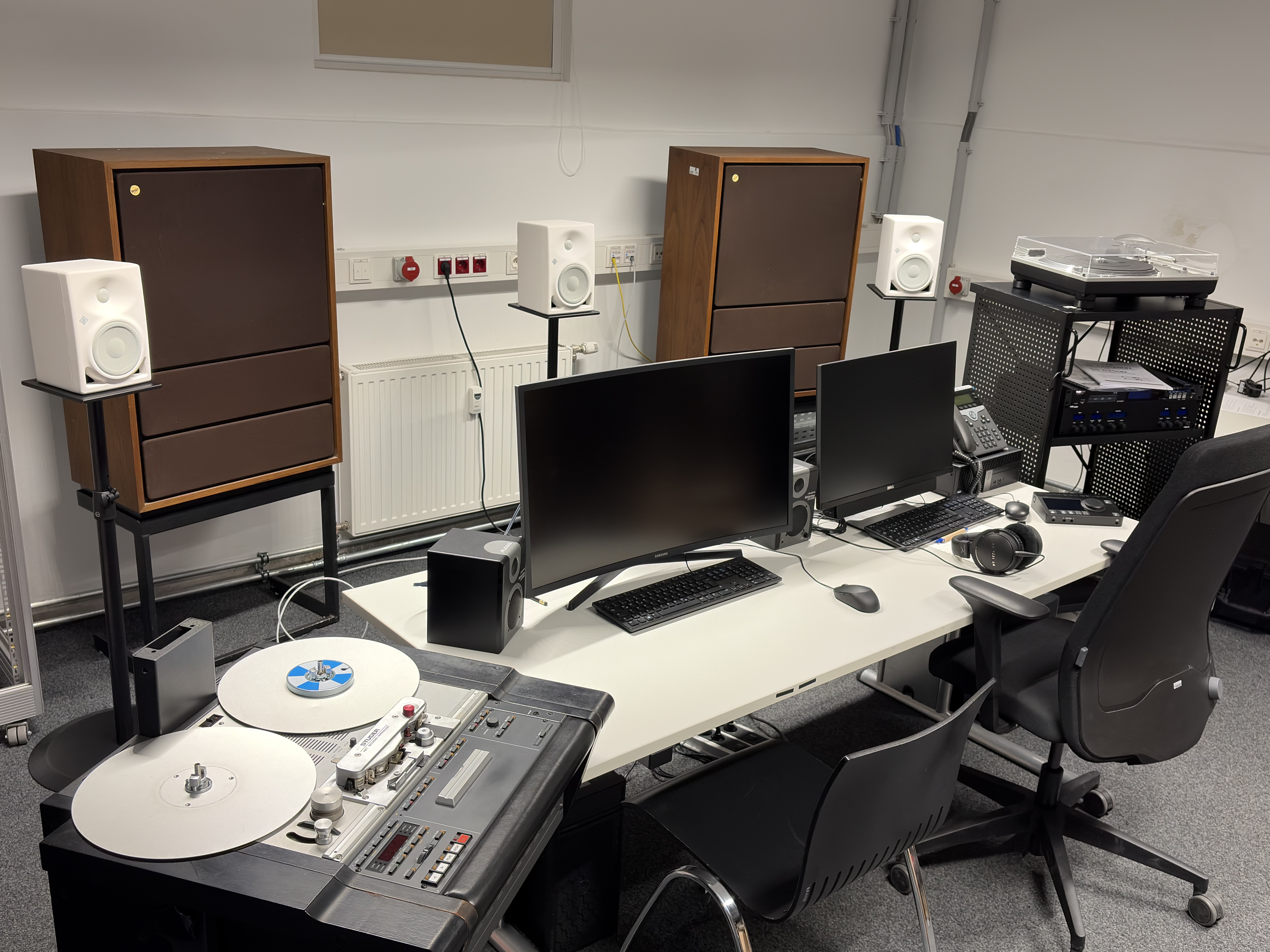 Field Recording Laboratory at the Phonogrammarchiv